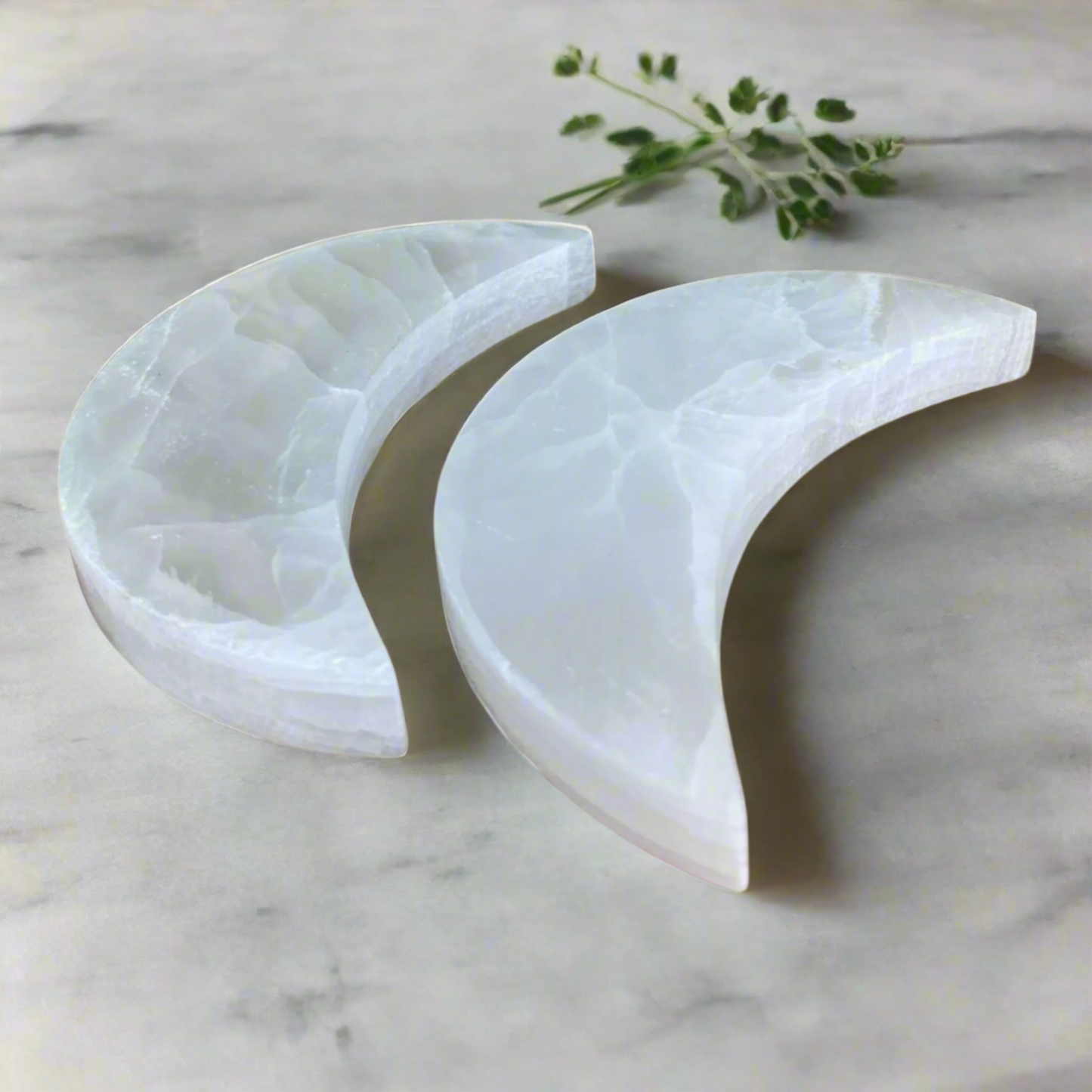 10cm Selenite Crescent Moon – Radiant Crystal for Serenity, Peace, and Energy Cleansing