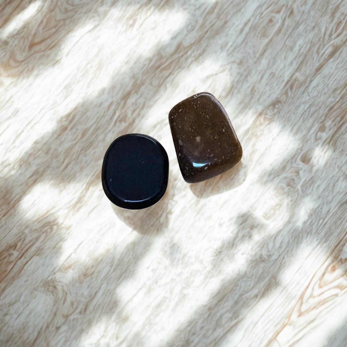 Black Obsidian Flat Stone & Tiger’s Eye Tumble Stone