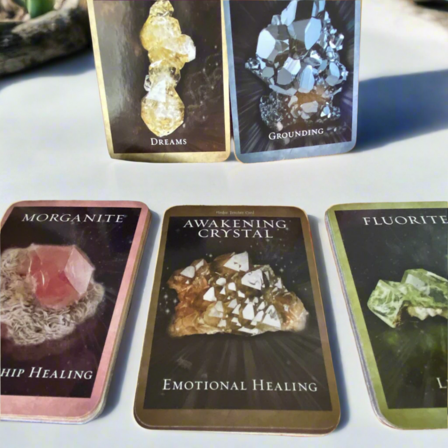 Crystal Reading Cards – The Oracle Healing by Rachelle Charman