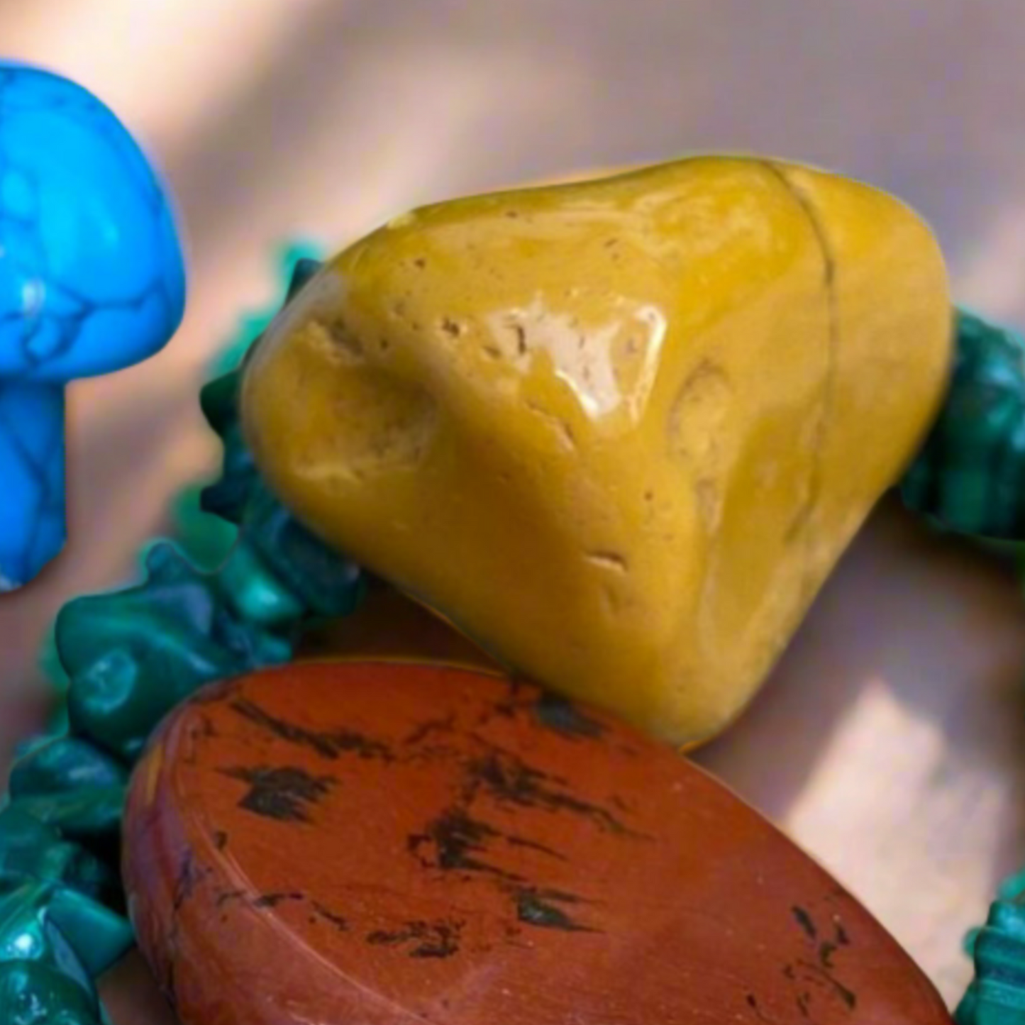 Friendship Crystal Pack - 1 x Jasper Flat Stone 2 x Lapis Lazuli Mini Mushrooms 1 x Malachite Chip Bracelet 1 x Mookaite Tumble Stone