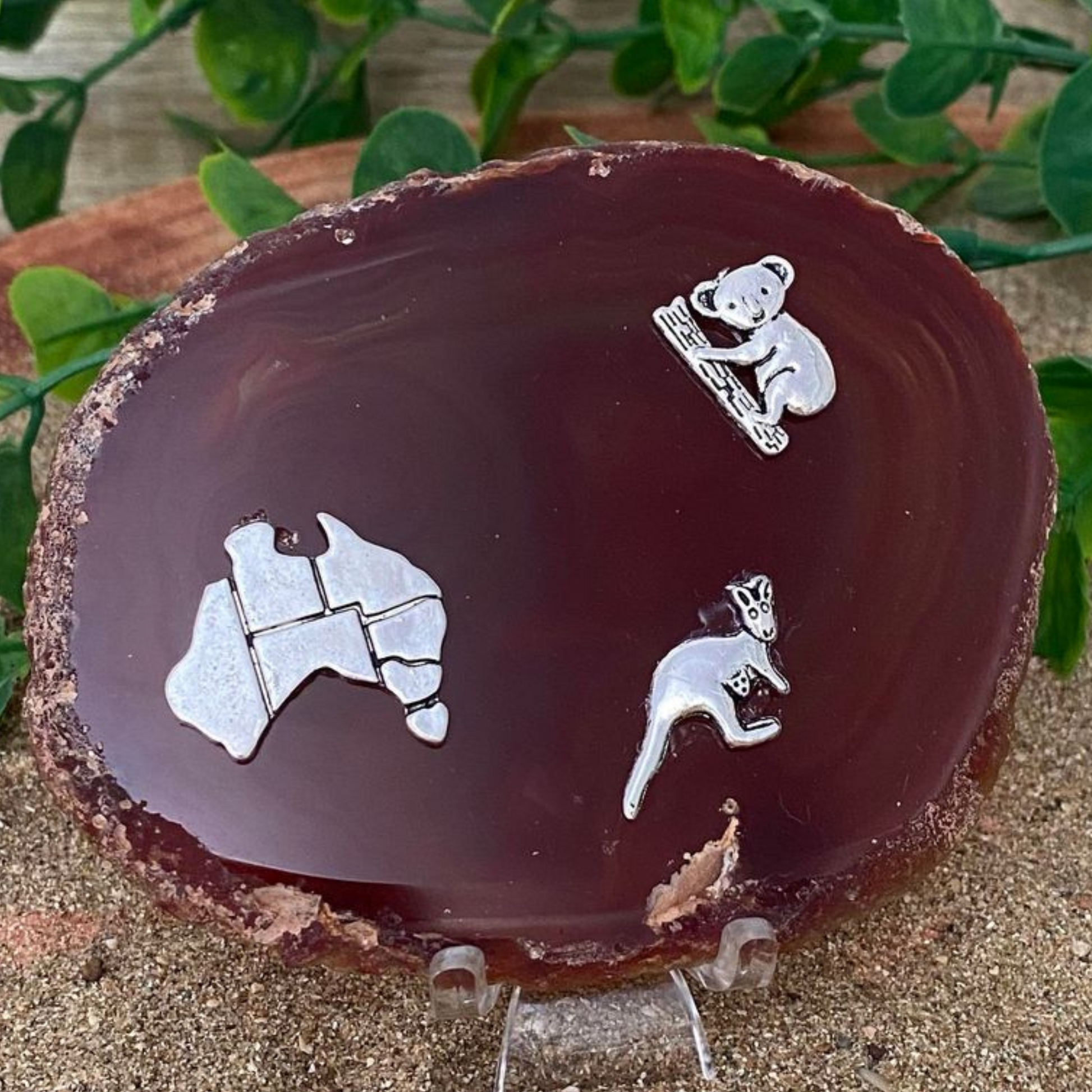 Brown Agate Slice with Australian Themed Charms