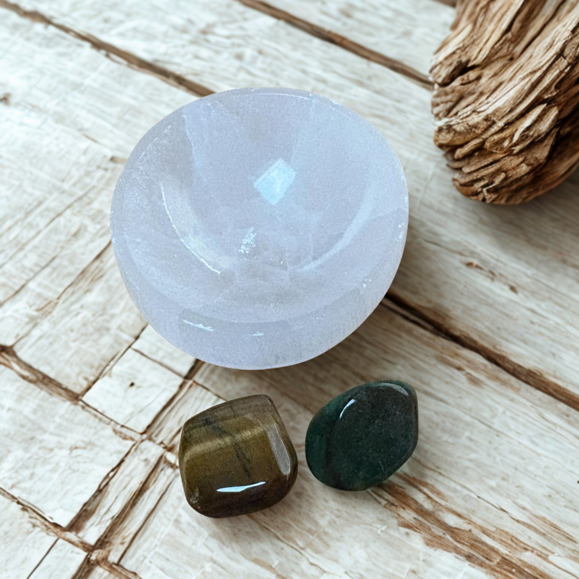 Selenite Bowl with Tigers Eye and Green Aventurine Tumble stones